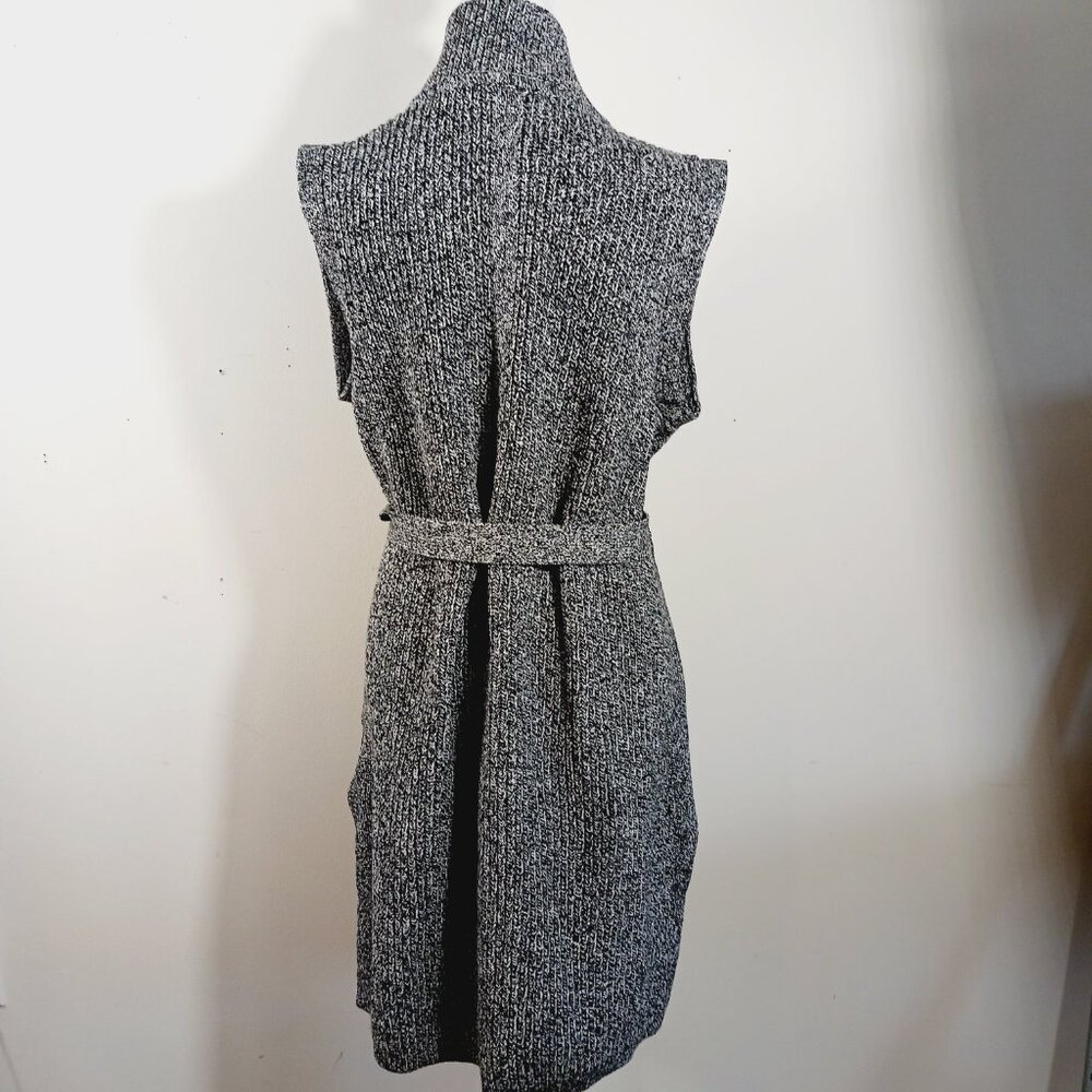 Joan Rivers, Black & White Marled Knit Sleeveles Cardigan Sweater Duster, Sz LRG - Picture 5 of 15